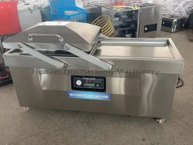 Vacuum packing machine for food