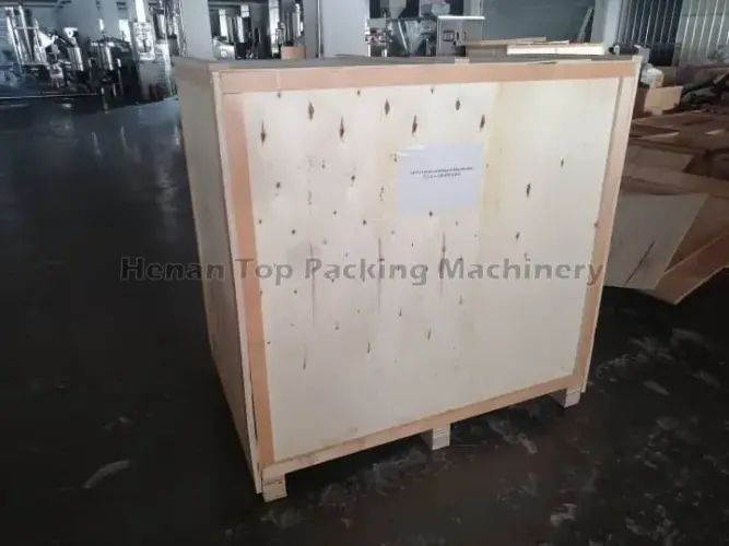 Teslimat için otomatik 4 başlıklı tartım poşetleme makinesi