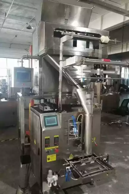 Otomatik 4 başlı tartım paketleme makinesi
