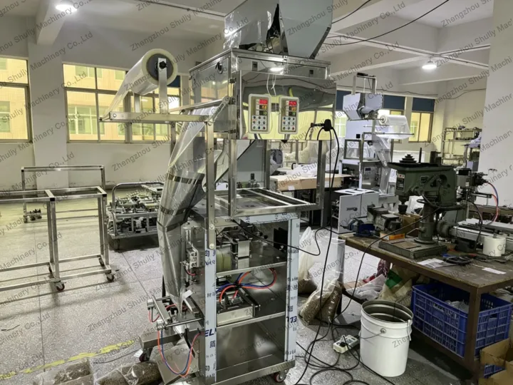 Double Head Packing Machine for French Insect Protein Producer: 3-Machine Line for Feed Worm Packaging